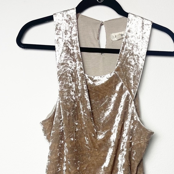 Anthropologie Porridge Jessie Velvet Halter Top size L - Picture 7 of 11